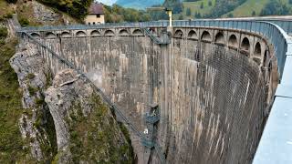 Difference Between Gravity Dam and Arch Dam [upl. by Ydor815]