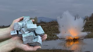 1000g Of Sodium Metal vs Water [upl. by Jdavie837]