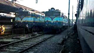 Very Rare Catch From The Past WCAM1 Hauled Ranakpur Express Overtakes 2 Trains With WCAM1 [upl. by Aniryt401]