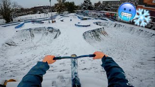 FREESTYLE KOLOBĚŽKA NA SNÍH VE SKATEPARKU [upl. by Leeland]