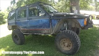 JEEP XJ EXOCAGELONG ARM LIFT LOCKERS amp 35s quotWalk aroundquot [upl. by Dorreg]