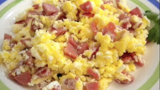 HUEVOS REVUELTOS CON SALCHICHA  Receta Facil [upl. by Nohshan]