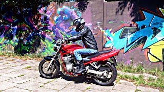 Suzuki Bandit 600 wheelie clutch burnout stunt [upl. by Sutniuq]