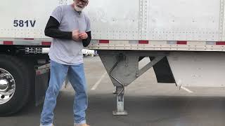 How to unhook a trucktractor from a semitrailer [upl. by Zenas584]