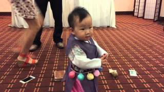 돌잡이 babys first birthday party korean style doljabi dol [upl. by Teyugn420]