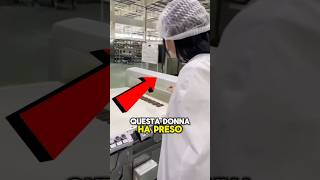 QUESTA DONNA VERRÀ LICENZIATA PRESTO😅 shorts Tiktok [upl. by Ennovyhs272]