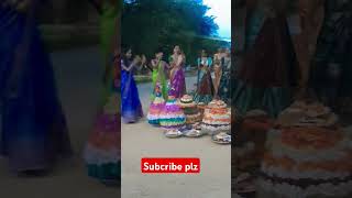 Banthipuvvulane bathukamma songs village bathukamma festival [upl. by Wendall]