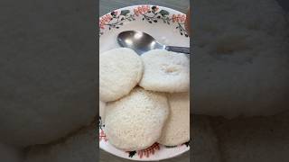 Healthy Breakfast idli sambar chutney idli sambar chutney southindianfood indianfood shorts [upl. by Rebna]