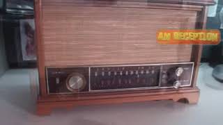 115 Vintage ZENITH S58040 AM FM Tube Radio Wood Cabinet [upl. by Nauqas]