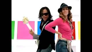 Sarah Jessica Parker amp Lenny Kravitz  the GAP Commercial 2004 [upl. by Esta]