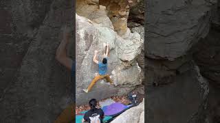 Do Dat v6 bouldering climbing LRC StoneFort chattanooga [upl. by Mafalda43]