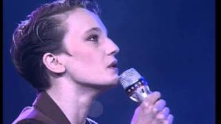 Patricia Kaas « D’Allemagne » Les Victoires de la Musique 1988 [upl. by Peppel603]