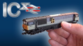 Opening the Class 58 by Dapol [upl. by Ithsav]