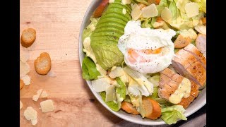 Salade césar à lavocat et oeuf poché [upl. by Teddi]