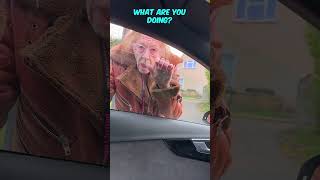 Karen BANGS on car window to send text to Zimbabwe 🇿🇼 [upl. by Grochow355]