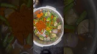 Sambar sadam trending food sambarrecipe onepotrice shortsfeed shortsvideo tamil drsivaraman [upl. by Dobson150]