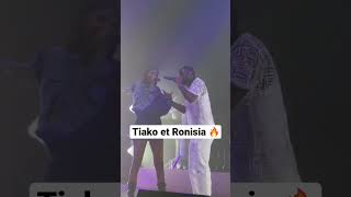 TIAKOLA ET RONISIA SUR SCENE 🔥🤯 [upl. by Hattie]