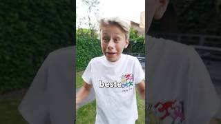 BESTE LEERLING🤩 sketchworkscomedy sketchcomedy funny sketchdecomedia humor [upl. by Genia422]