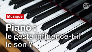 Le geste du pianiste  Reportage CNRS [upl. by Acinorrev869]