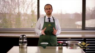 How to brew a perfect cup of tea with teabags by Tea Taster Dominic Marriott [upl. by Ominoreg]