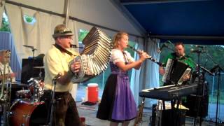 MOLLIE B amp SQUEEZEBOX POLKA BAND WURSTFEST NEW BRAUNFELS TEXAS NOV 04 2012 [upl. by Sayre]