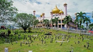 walking in Kuching Sarawak Malaysia [upl. by Tiertza273]