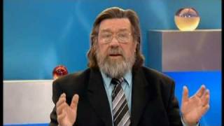 Ricky Tomlinson says crap on Loose Women and Jane calls him Jim  7th April 2009 [upl. by Drue]