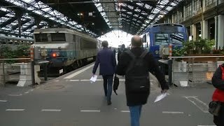 Grèves comment se faire rembourser son titre de transport [upl. by Atirma]