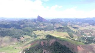 Pedra Torta Pedra do Areado ou Pedra da Fortaleza Lajinha MG ou Terra do Nunca kkkkk em 4k [upl. by Artenal]