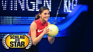 Kegel wegschwingen  Leony vs Stefanie Giesinger  Spiel 9  Schlag den Star [upl. by Anna-Diane359]