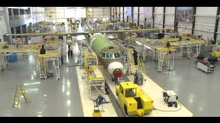 Assemblage final dun de nos avions Q400 NextGen de Bombardier  WestJet Encore [upl. by Naginarb]