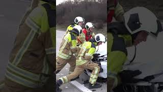 Unfall auf der BAB4  Feuerwehr Dresden [upl. by Oemor]