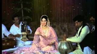 Jeevan Mrityu 1017  Bollywood Movie  Dharmendra Rakhee Rajendranath [upl. by Ardnaed]