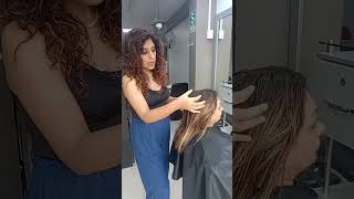 Migdalia vamos 💪 a realizar rayitos en Luces para el cabello el Frize Salon con Ingrid Yucra 🥰 [upl. by Nhguavaj665]