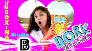 Dork Diaries 9 UnBoxing [upl. by Ailema]