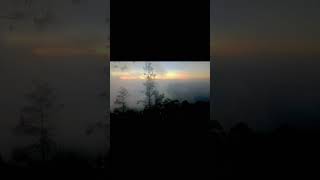 Idalgashinna sunrise  ඉදල්ගස්හින්න ඉර උදාව thingstodoinsrilanka hikingtrail hiking nature [upl. by Cutlip]