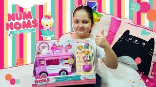 JAK ZROBIĆ BROKATOWY BŁYSZCZYK 💄 AUTOBUS DO PRODUKCJI BŁYSZCZYKÓW NUM NOMS 🍭 [upl. by Chaworth693]