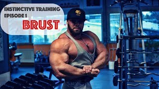 Trainingsplan Patrick Tuor  SST  Episode 1  Brust [upl. by Rapp662]