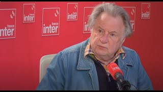 Le philosophe Régis Debray  quotLa vieillesse est un sauvetage parce quon va à lessentielquot [upl. by Wixted]