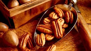 5 Reasons to Eat Pecans Every Day [upl. by Jeniece115]