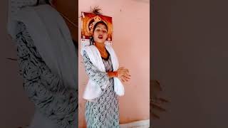 Kekar banai gai man bolo Rasiya song bhojpuri newsong music [upl. by Tori772]