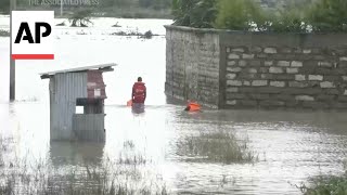 Rainfall predicted to peak this week as floods bring devastation to Kenya [upl. by Epilif]