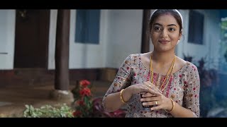 Malayalam Queen Nazriya Nazim Best Romantic Moment From Maniyarayile Ashokan Movie [upl. by Taka]