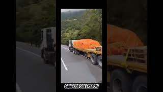 Gandola sin frenos en la autopista caracas la guaira [upl. by Clemence]