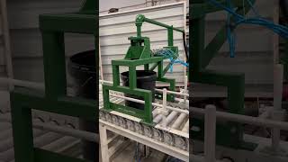 DERG TECHNOLOGY PLASTER PAINT FILLING MACHINE  DERG TEKNOLOJI HASSAS BOYA BOLUM MAKINESI [upl. by Aenil]