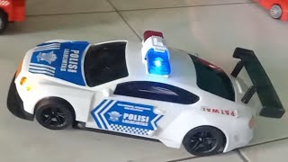 Bermain mainan mobil Mobilan mobil polisi mobil balap mobil molen Excavator ambulance [upl. by Anibur]