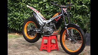 Montesa 4rt 2018 Repsol Race replica [upl. by Anaitsirhc]