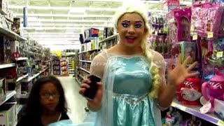 FROZEN QUEEN ELSA GOES TO WALMART [upl. by Iphlgenia]