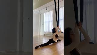 Leg Stretch Hip Mobility Easy Flexibility Flow yogaexercise yoga flexibility shorts [upl. by Akima184]