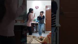 pal pal Na Mane Tinku Jiyayoutubeshorts subscribe shortvideo viral dance bollywood song [upl. by Nodnarbal]